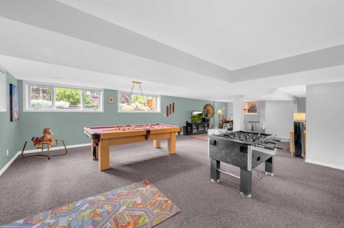 9428 Abbott Place Se, Calgary, AB - Indoor Photo Showing Other Room