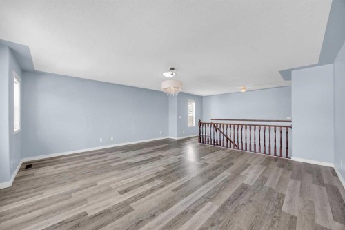 166 Tuscarora Close Nw, Calgary, AB - Indoor Photo Showing Other Room