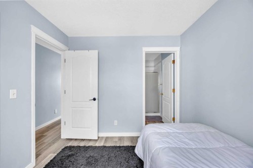 166 Tuscarora Close Nw, Calgary, AB - Indoor Photo Showing Bedroom