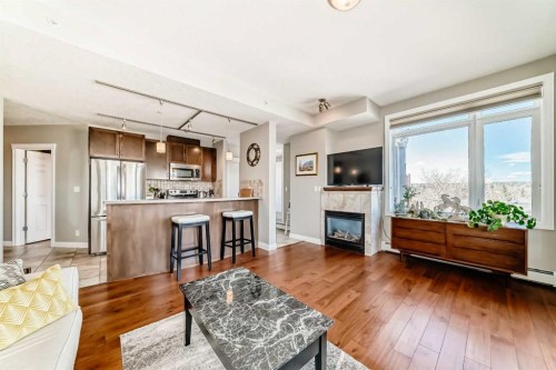 3506-24 Hemlock Crescent Sw, Calgary, AB - Indoor With Fireplace
