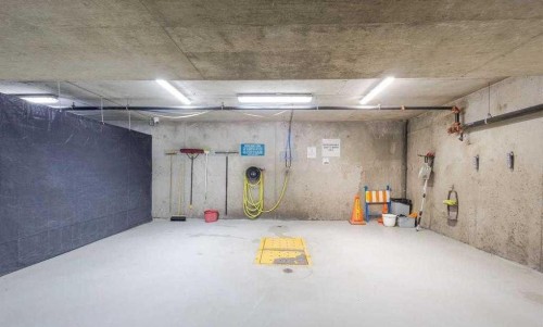3506-24 Hemlock Crescent Sw, Calgary, AB - Indoor Photo Showing Basement