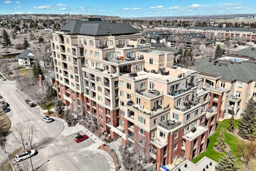 3506-24 Hemlock Crescent Sw, Calgary, AB - Outdoor