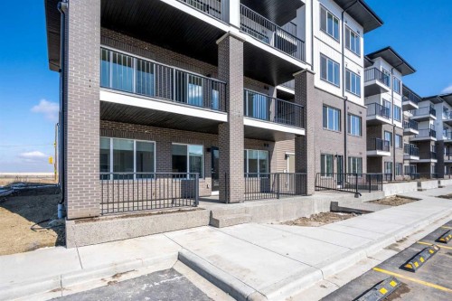 4102-6 Merganser Drive WEST Chestermere, AB T1X 2Y2