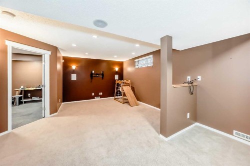 250 Royal Birch Way Nw, Calgary, AB - Indoor Photo Showing Other Room