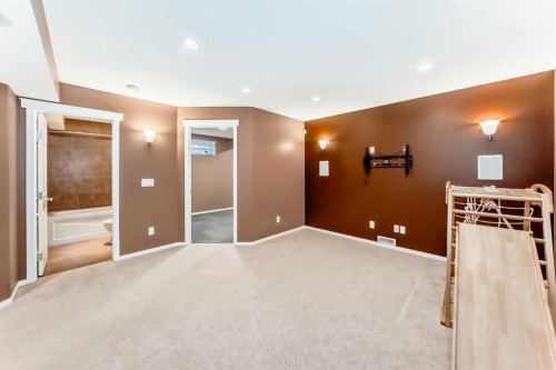 250 Royal Birch Way Nw, Calgary, AB - Indoor Photo Showing Other Room