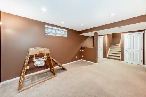 250 Royal Birch Way Nw, Calgary, AB - Indoor