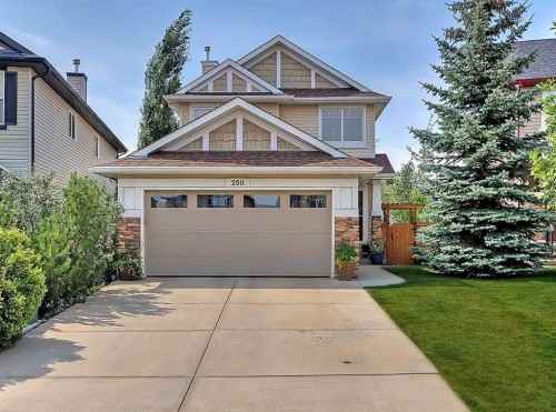 250 Royal Birch Way Nw, Calgary, AB - Outdoor With Facade