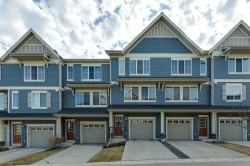 46 Kinlea Common NW Calgary, AB T3R 0S2