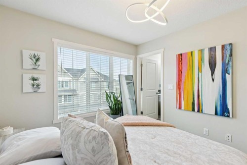 46 Kinlea Common Nw, Calgary, AB - Indoor Photo Showing Bedroom