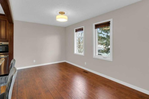79 Scenic Way Nw, Calgary, AB - Indoor Photo Showing Other Room