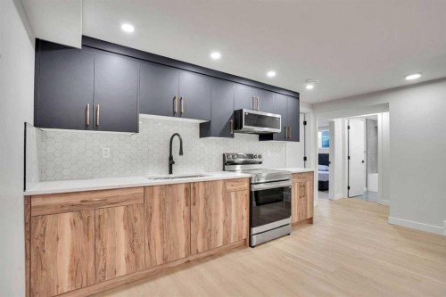 12112 Canfield Road Sw, Calgary, AB - Indoor Photo Showing Kitchen With Upgraded Kitchen