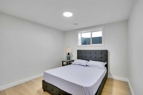 12112 Canfield Road Sw, Calgary, AB - Indoor Photo Showing Bedroom