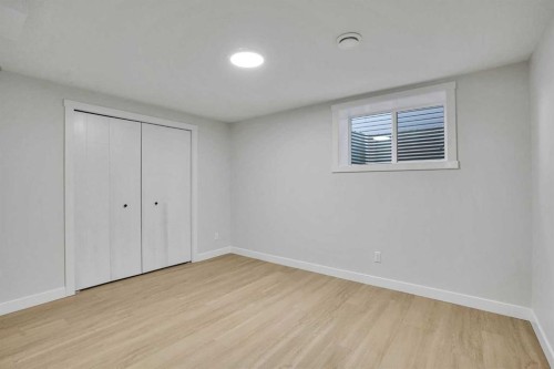 12112 Canfield Road Sw, Calgary, AB - Indoor Photo Showing Other Room