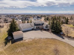 15 Blueridge Close  Rural Rocky View County, AB T3L 2P4