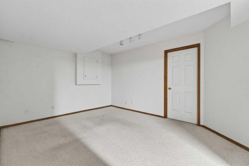 35 Douglasview Park Se, Calgary, AB - Indoor Photo Showing Other Room