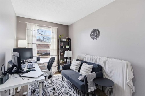 14767 Deer Ridge Drive Se, Calgary, AB - Indoor Photo Showing Office