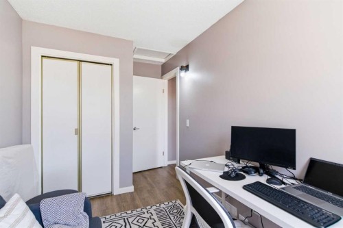 14767 Deer Ridge Drive Se, Calgary, AB - Indoor Photo Showing Office