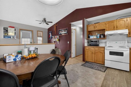 40 Erin Circle Se, Calgary, AB - Indoor