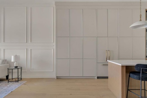 512 29 Avenue Nw, Calgary, AB - Indoor Photo Showing Other Room