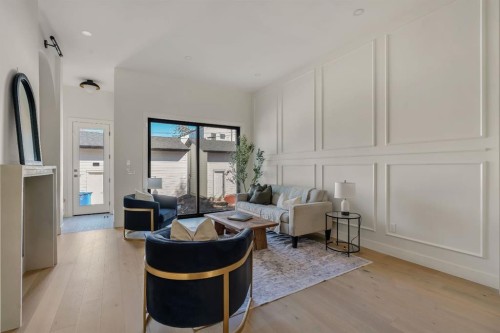 512 29 Avenue Nw, Calgary, AB - Indoor