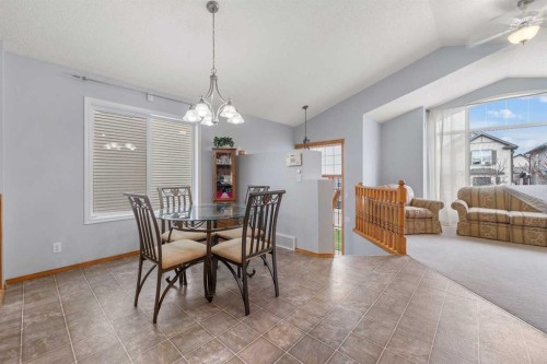 46 Cranberry Green Se, Calgary, AB - Indoor Photo Showing Dining Room
