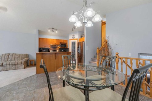 46 Cranberry Green Se, Calgary, AB - Indoor Photo Showing Dining Room
