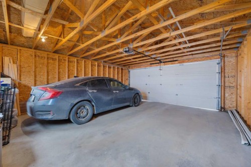 46 Cranberry Green Se, Calgary, AB - Indoor Photo Showing Garage