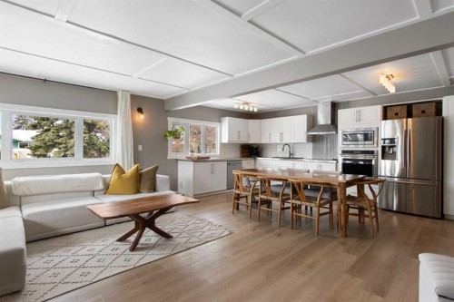 9828 Avalon Road Se, Calgary, AB - Indoor