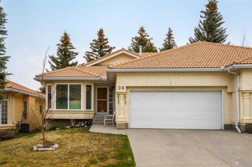 28 Hamptons Rise Nw, Calgary, AB - Outdoor With Facade