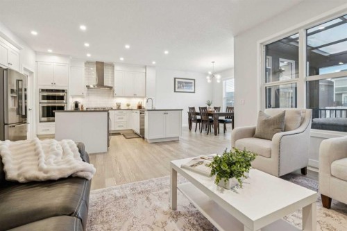55 Sundown Crescent, Cochrane, AB - Indoor Photo Showing Other Room