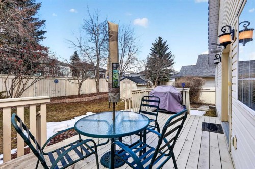 711 Diamond Court Se, Calgary, AB - Outdoor With Deck Patio Veranda