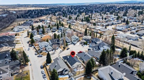 711 Diamond Court Se, Calgary, AB - Outdoor With View