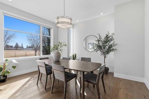 5927 34 Street Sw, Calgary, AB - Indoor Photo Showing Dining Room