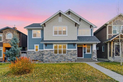 417 29 Avenue Nw, Calgary, AB - Outdoor With Facade