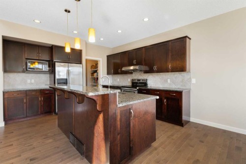 91 Panamount Common Nw, Calgary, AB - Indoor Photo Showing Kitchen