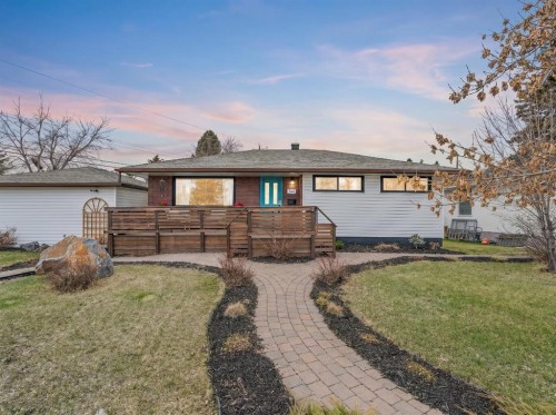 223 45 Street Sw, Calgary, AB - Outdoor With Deck Patio Veranda With Exterior