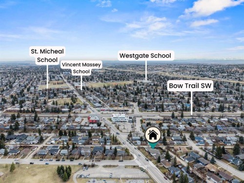 223 45 Street Sw, Calgary, AB - Outdoor With View