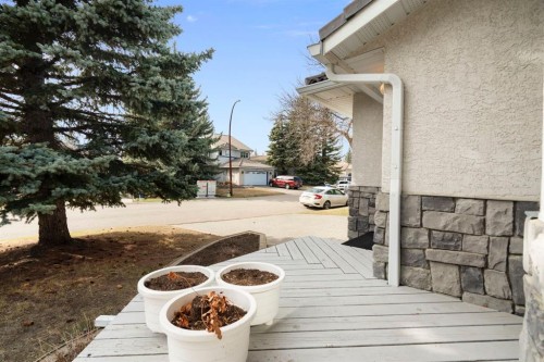 118 Shawnee Place Sw, Calgary, AB - Outdoor