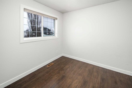 125 Coventry Crescent Ne, Calgary, AB - Indoor Photo Showing Other Room