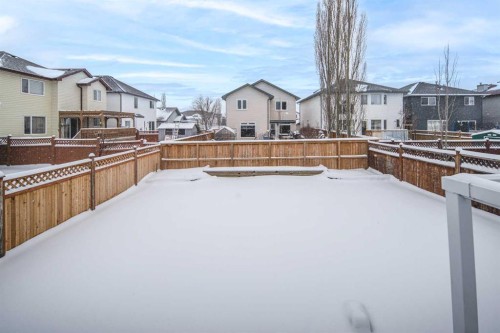 125 Coventry Crescent Ne, Calgary, AB - Outdoor