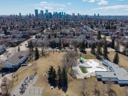 646 24 Avenue Nw, Calgary, AB - Outdoor With View