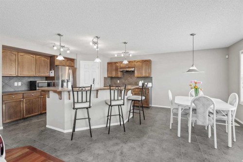 8 Chapalina Rise Se, Calgary, AB - Indoor