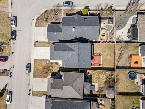 8 Chapalina Rise Se, Calgary, AB - 