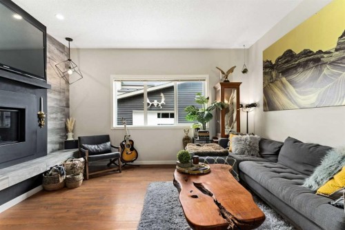 205 Copperpond Parade Se, Calgary, AB 