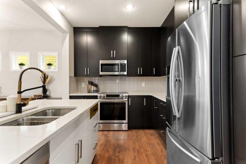 205 Copperpond Parade Se, Calgary, AB 