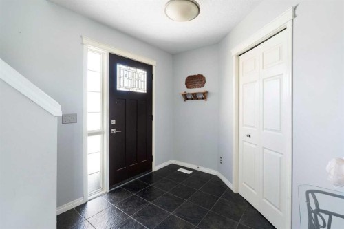 57 Bridlecrest Court Sw, Calgary, AB - Indoor Photo Showing Other Room