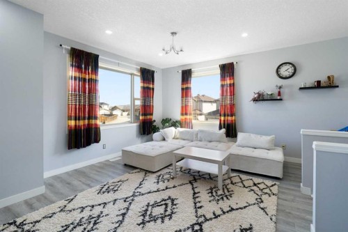57 Bridlecrest Court Sw, Calgary, AB - Indoor Photo Showing Living Room