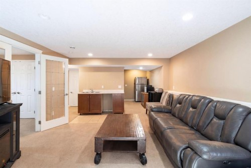 57 Bridlecrest Court Sw, Calgary, AB - Indoor