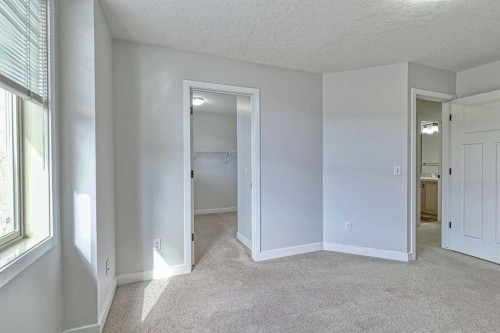 508-413 River Avenue, Cochrane, AB - Indoor Photo Showing Other Room