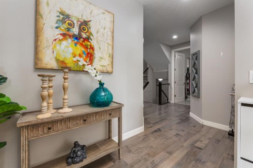 39 Cranbrook Crescent Se, Calgary, AB - Indoor